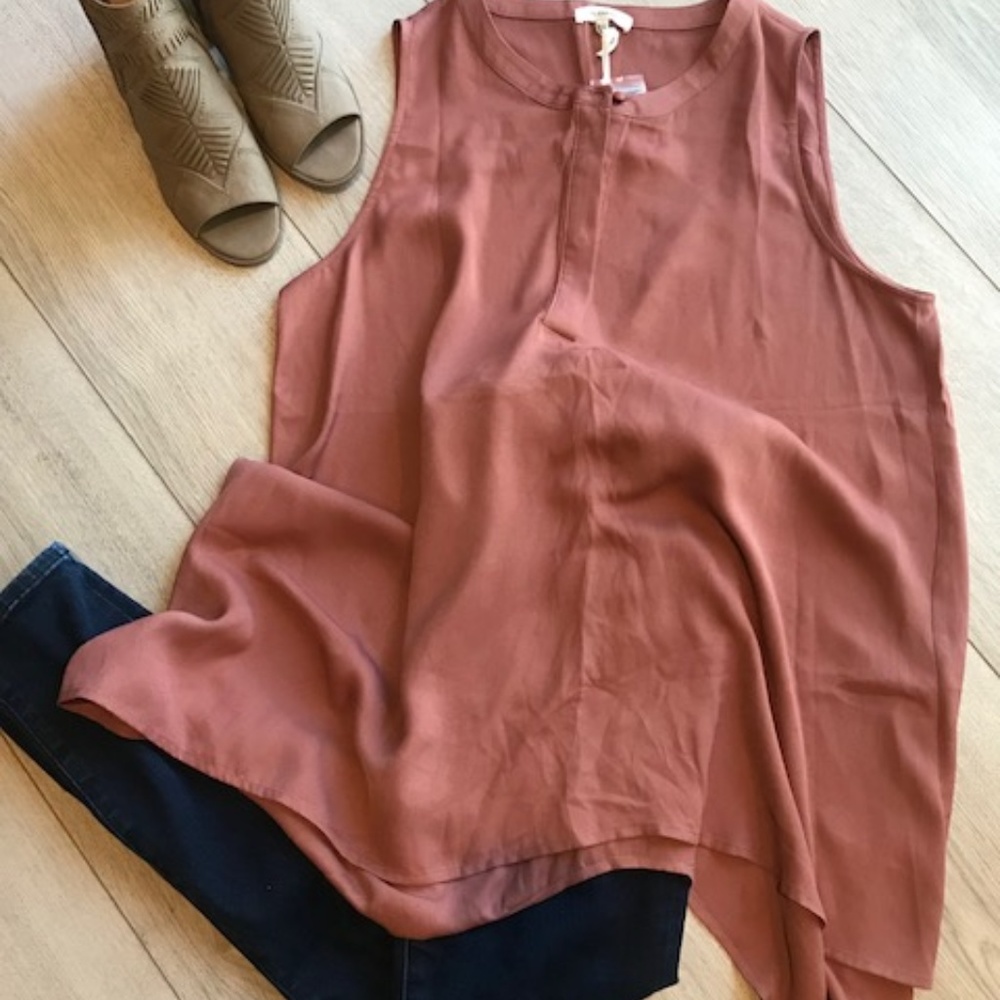 Pleione Terracotta Sleeveless Shark-bite Tunic